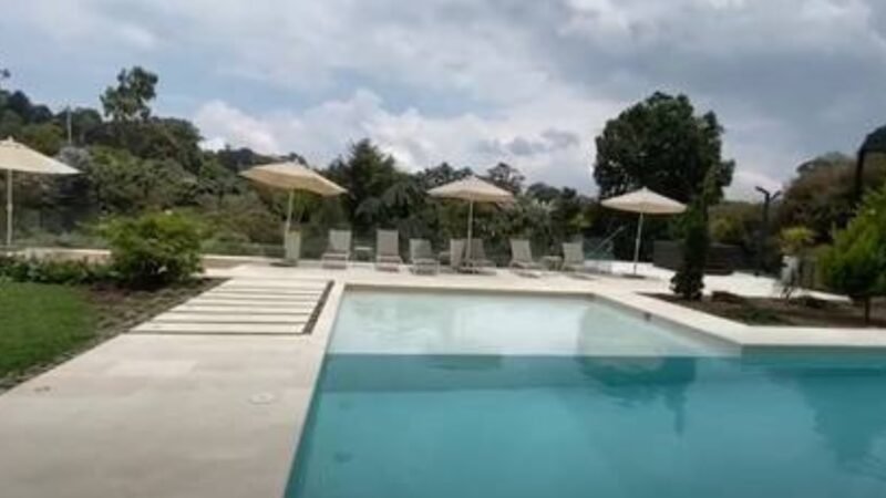 Cantor chega aos 32 anos com fortuna de mais de