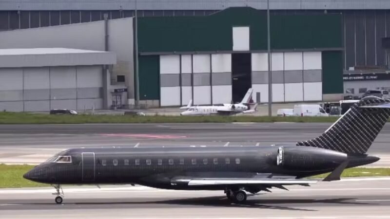 Aos 41 anos portugues celebra aniversario com jatinho de R