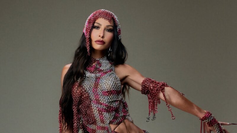 Aos 45 anos Sabrina Sato nao tem medo de desagradar