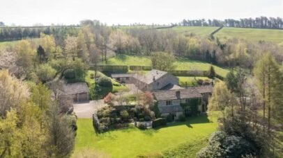 Aos 50 anos cantora troca fama por fazenda de R