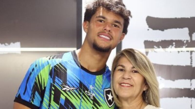 Mae de Eliza Samudio celebra grande conquista do neto Bruninho