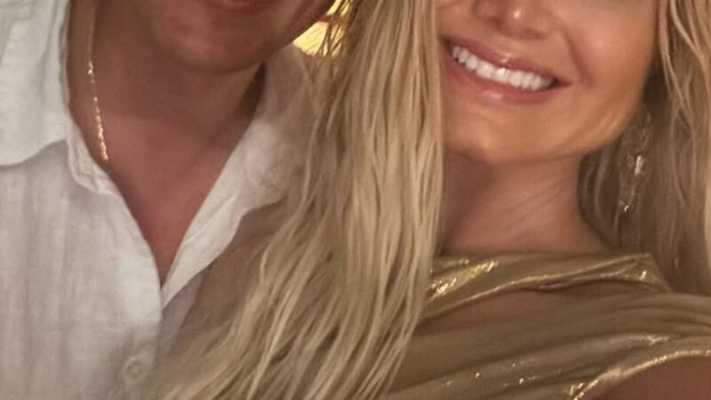 Aos 53 anos apresentadora confessa que dorme longe do marido