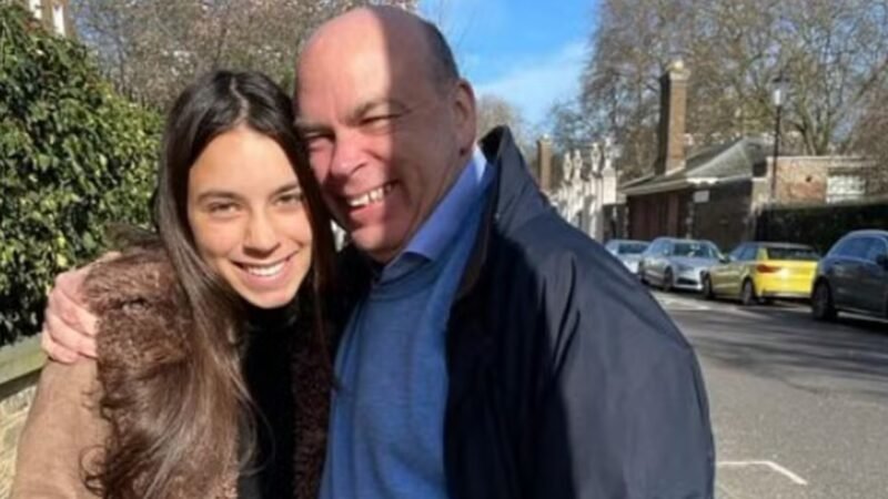 Esposa de magnata morto em naufragio pode ir a falencia