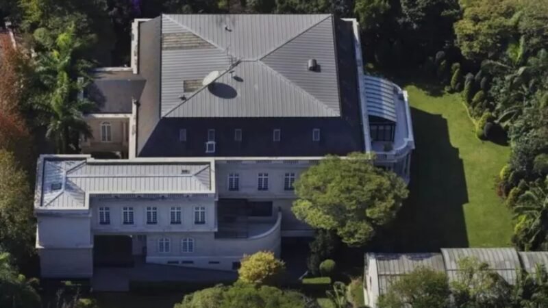 Filha de apresentador se casou em mansao de R 40