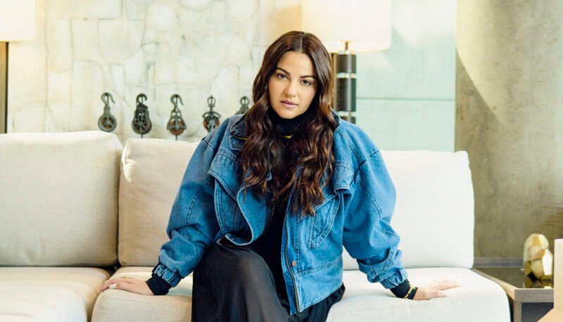 Maite Perroni fala sobre maternidade e pressao estetica apos o