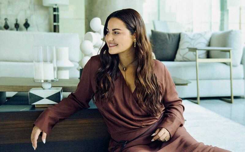 Maite Perroni reflete sobre carreira e maturidade apos duas decadas