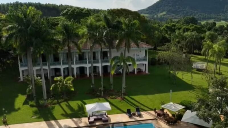 Aos 77 anos apresentadora com maior salario da Globo vive