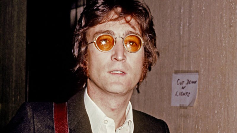 Por onde andam os dois filhos de John Lennon Um